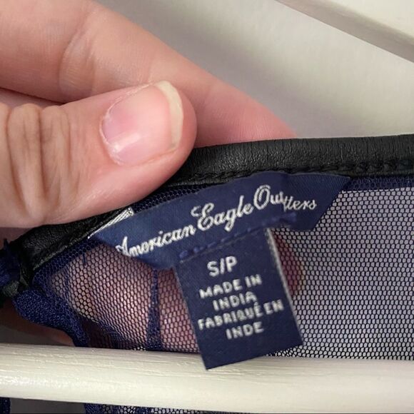 American Eagle outfitters sheer lace embroidered - Picture 5 of 6